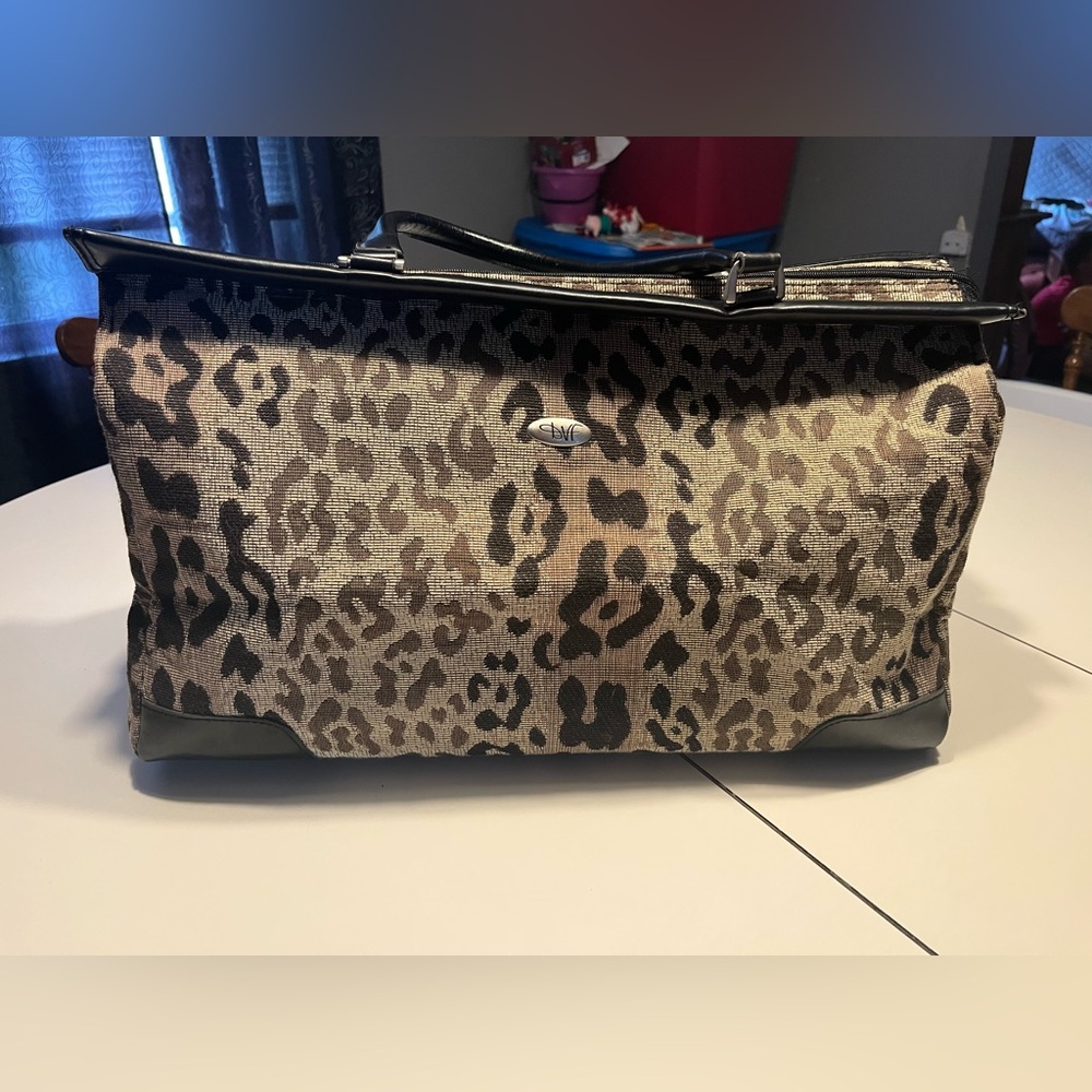 Diane Von Furstenburg weekend travel bag animal print large Mary Poppins style